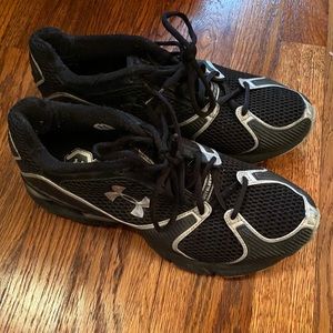Men’s Under Armour Foot Sleeve Sneakers | Size 8.5
